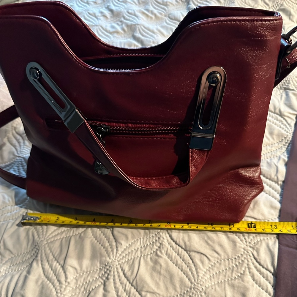 Handbag with shoulder strap, New never used